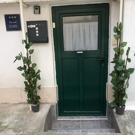 Blue Moon Apartment